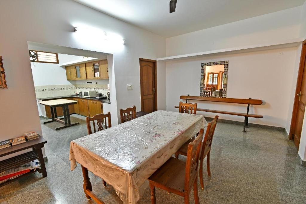 Villa Close To Rock Beach-Family Room Puducherry Eksteriør billede
